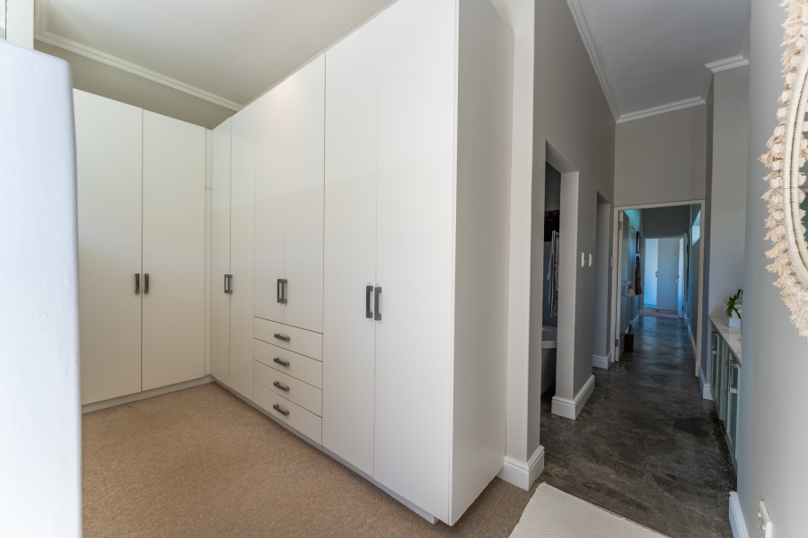 4 Bedroom Property for Sale in Cape St Francis Eastern Cape